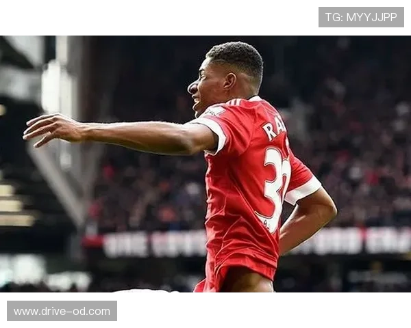 拉什福德：青训到一线队首秀的横空出世