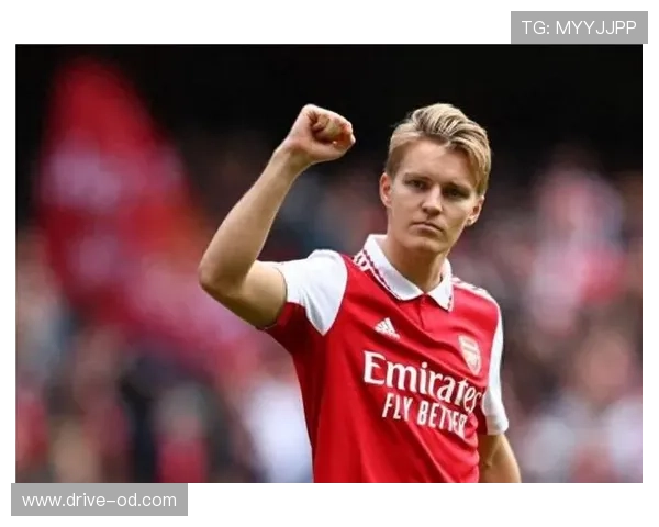 厄德高持续精准直塞撕开防线 本赛季角色转变助力阿森纳进攻升级