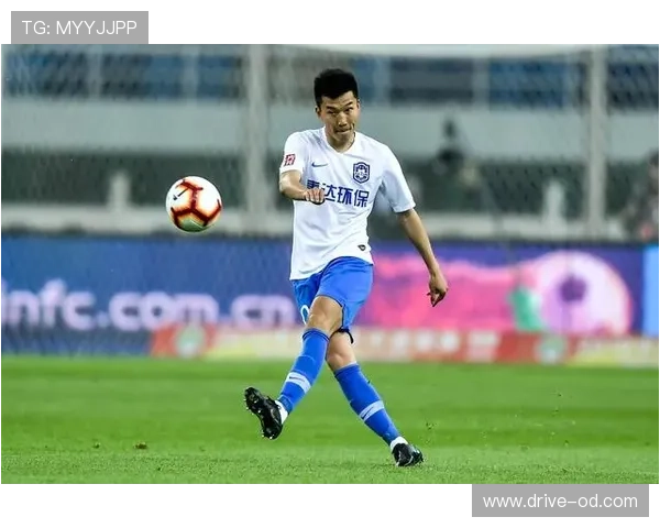 范志毅回撤接应为何在关键战中压制边路效果胜过现役中卫 范志毅回撤接应为何在关键战中压制边路效果胜过现役中卫