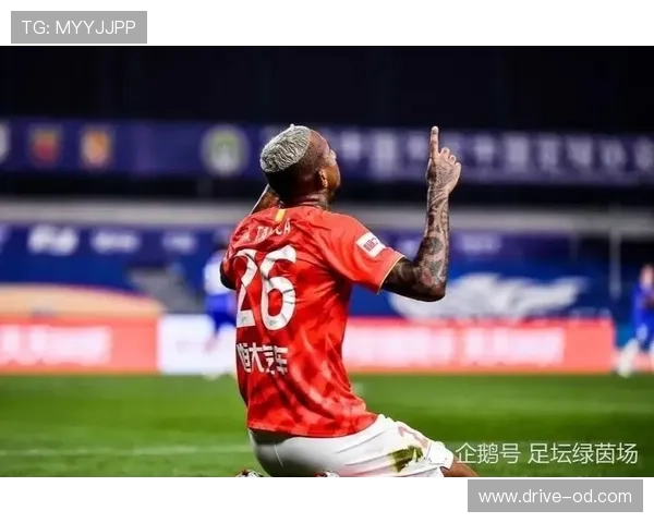 门兴格拉德巴赫近期联赛表现趋于稳定,核心球员状态回升助力球队稳固积分榜位置。 门兴格拉德巴赫近期联赛表现趋于稳定,核心球员状态回升助力球队稳固积分榜位置。